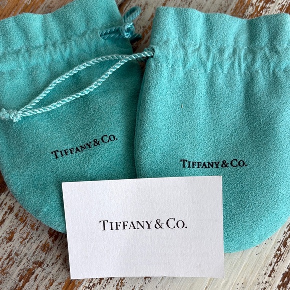 Tiffany & Co. Sterling Silver Necklace/Bracelet/Earring complete set! - Picture 12 of 13